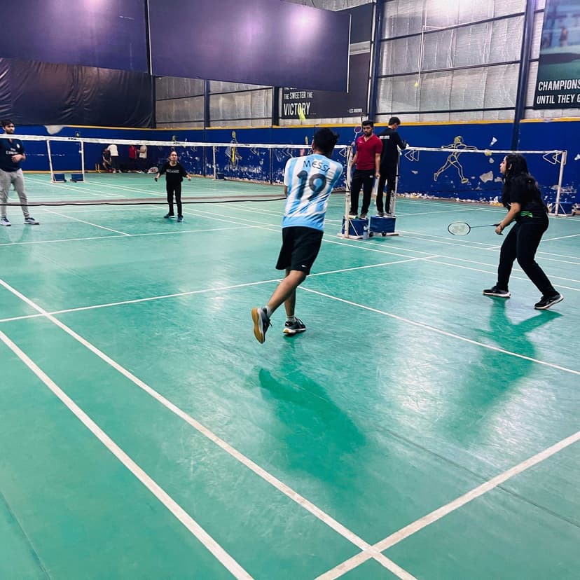 Badminton Doubles, mixed.